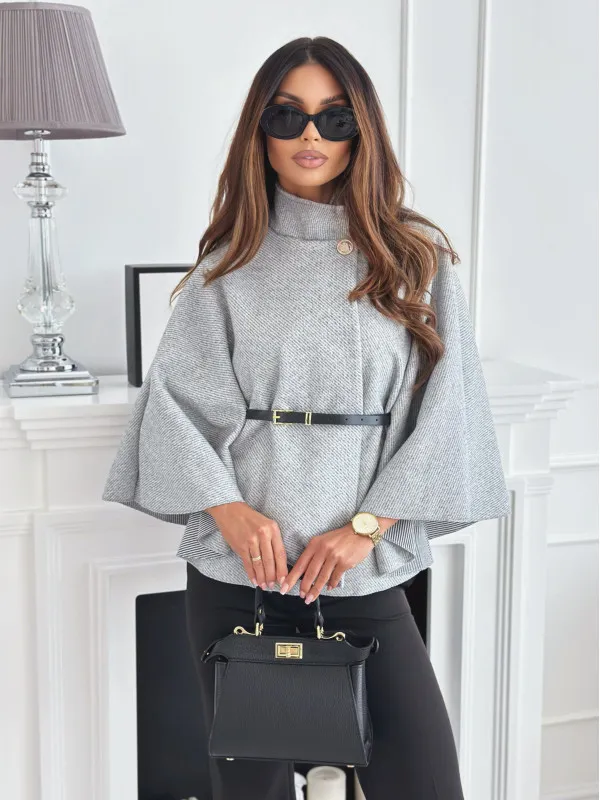 Poncho Mila con cintura | Modernità e fascino